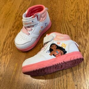 Disney Moana Kids' high top White & Pink Shoes Sz 6c sneakers
